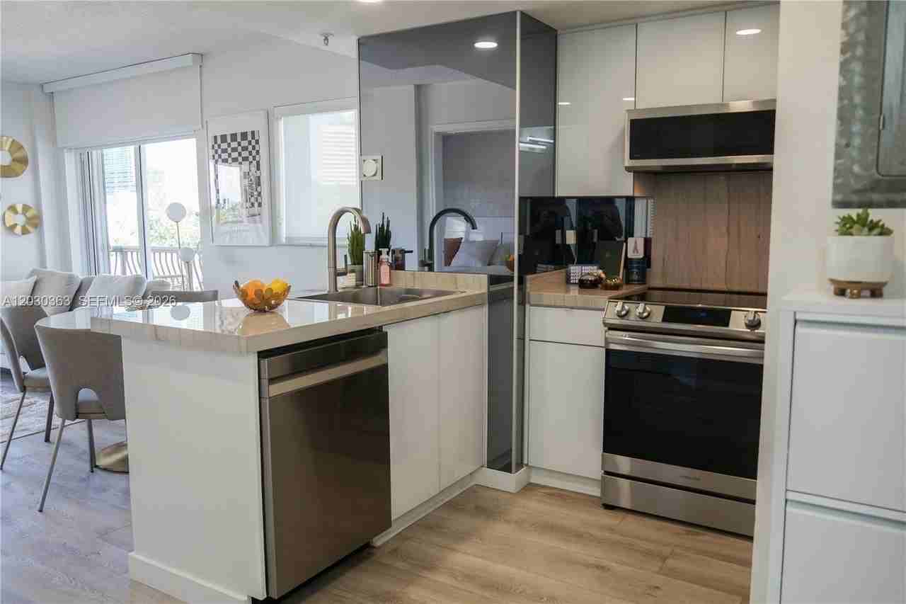 1918 Brickell Ave #502 - Photo 3 of 12