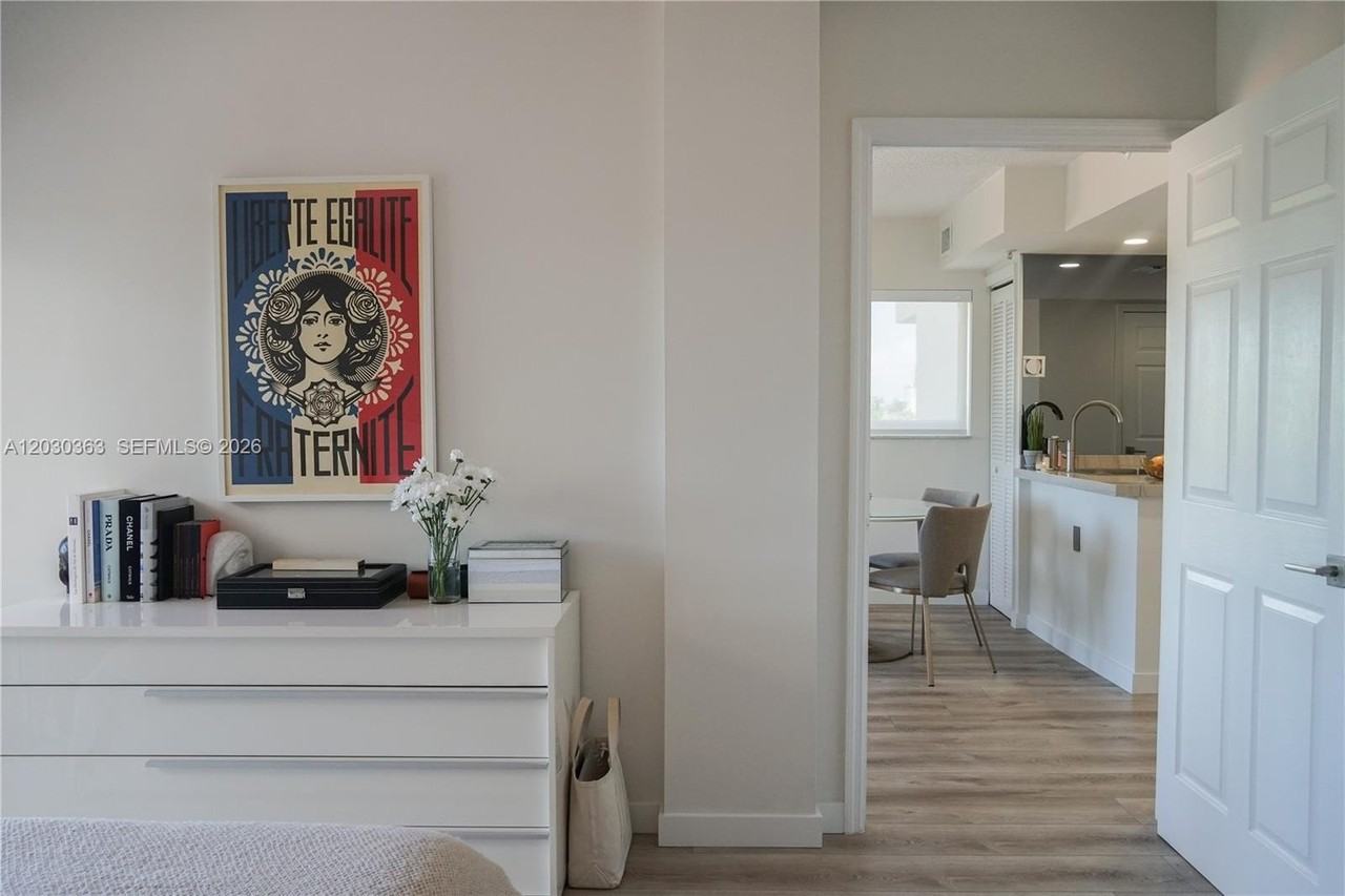 1918 Brickell Ave #502 - Photo 4 of 12