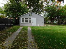 1605 Nw 26th St #B - Photo 1 of 1