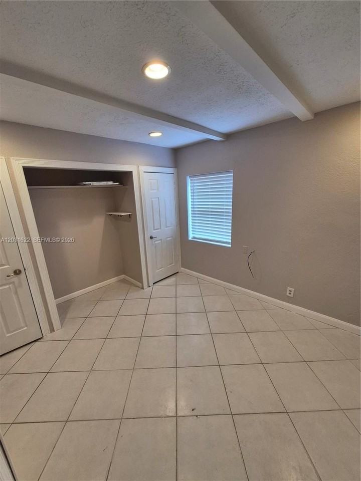 5653 Coconut Rd #5653 - Photo 6 of 22