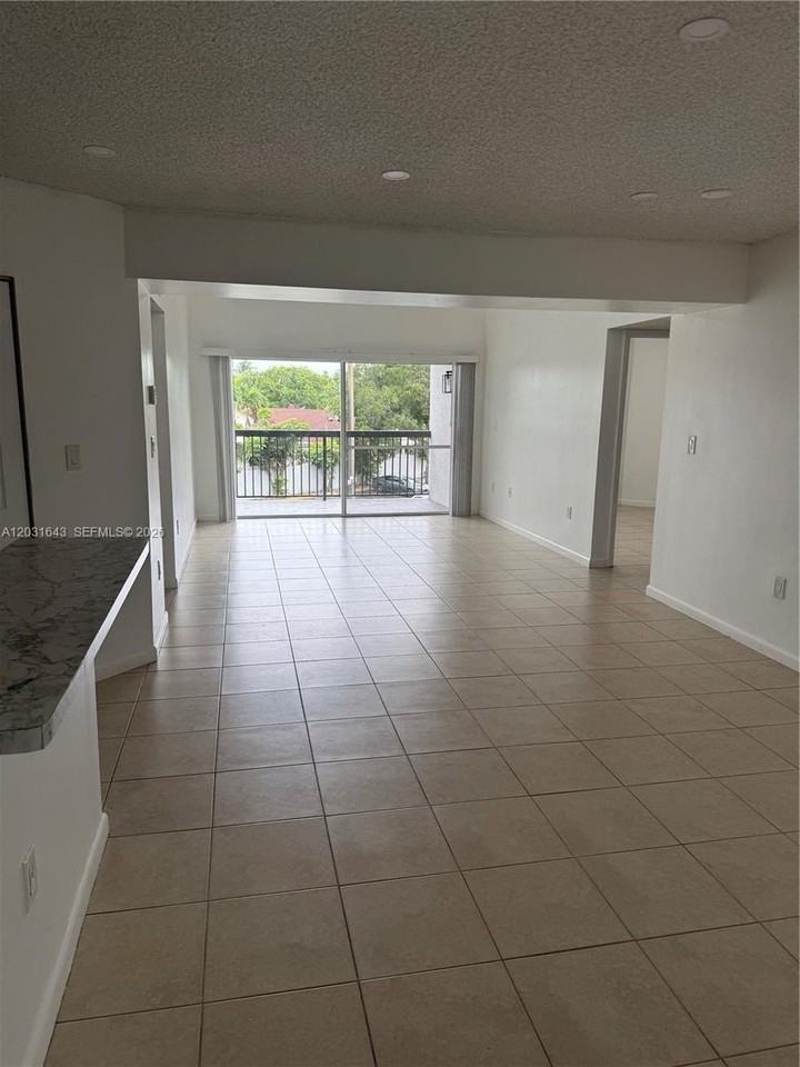 6276 Nw 186th St #311 - Photo 3 of 12