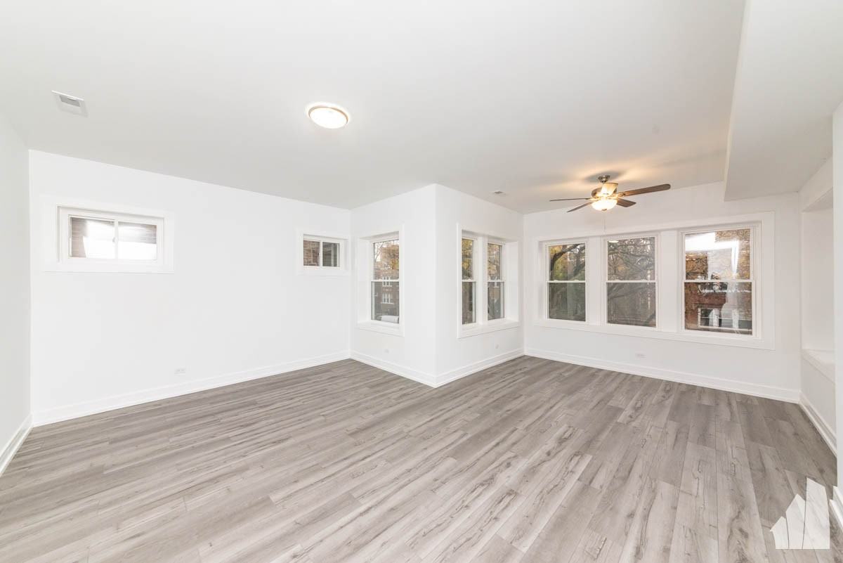 4616 N Monticello Ave #2 - Photo 2 of 17