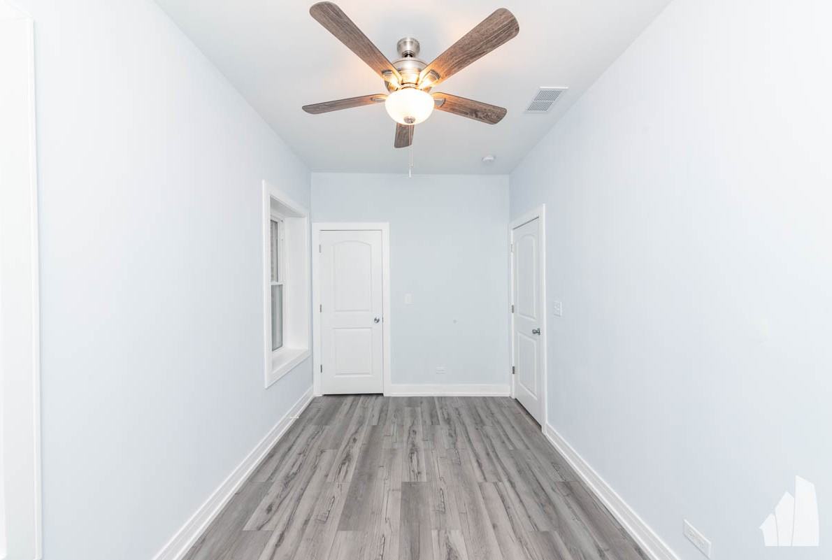 4616 N Monticello Ave #2 - Photo 5 of 17