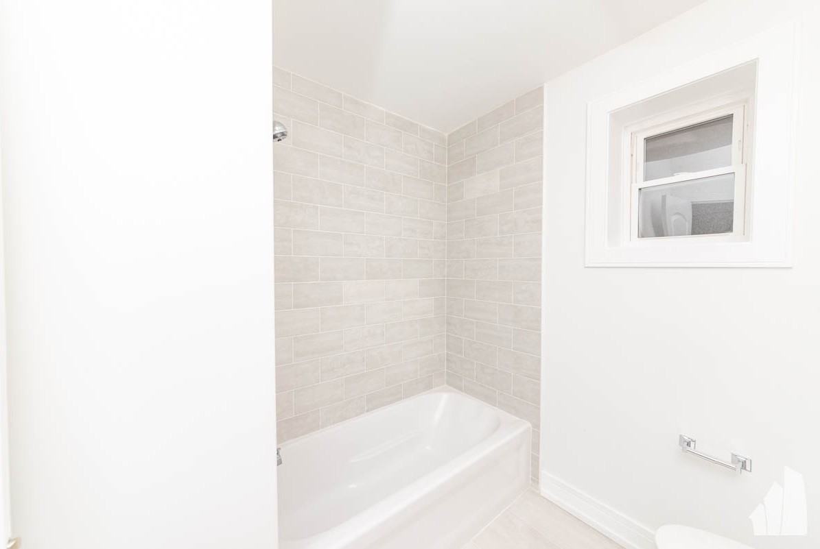 4616 N Monticello Ave #2 - Photo 6 of 17