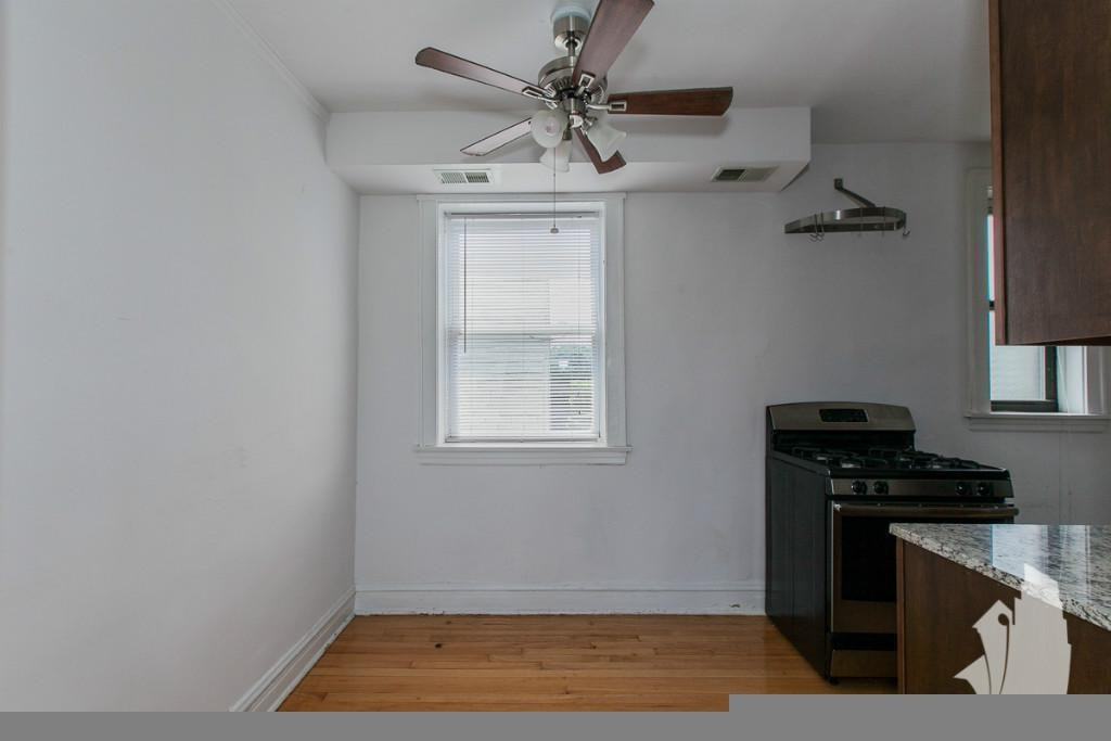 3620 N Marshfield Ave #3620-1C - Photo 4 of 8