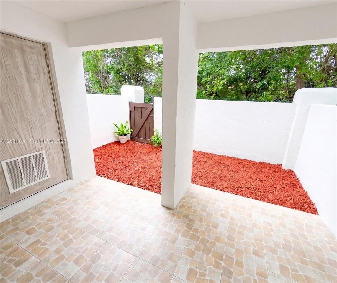 9070 Sw 125th Ave #A104 - Photo 7 of 8