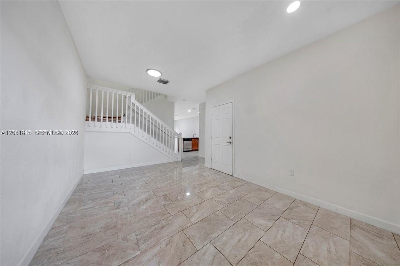25272 Sw 115th Ave #0 - Photo 4 of 39