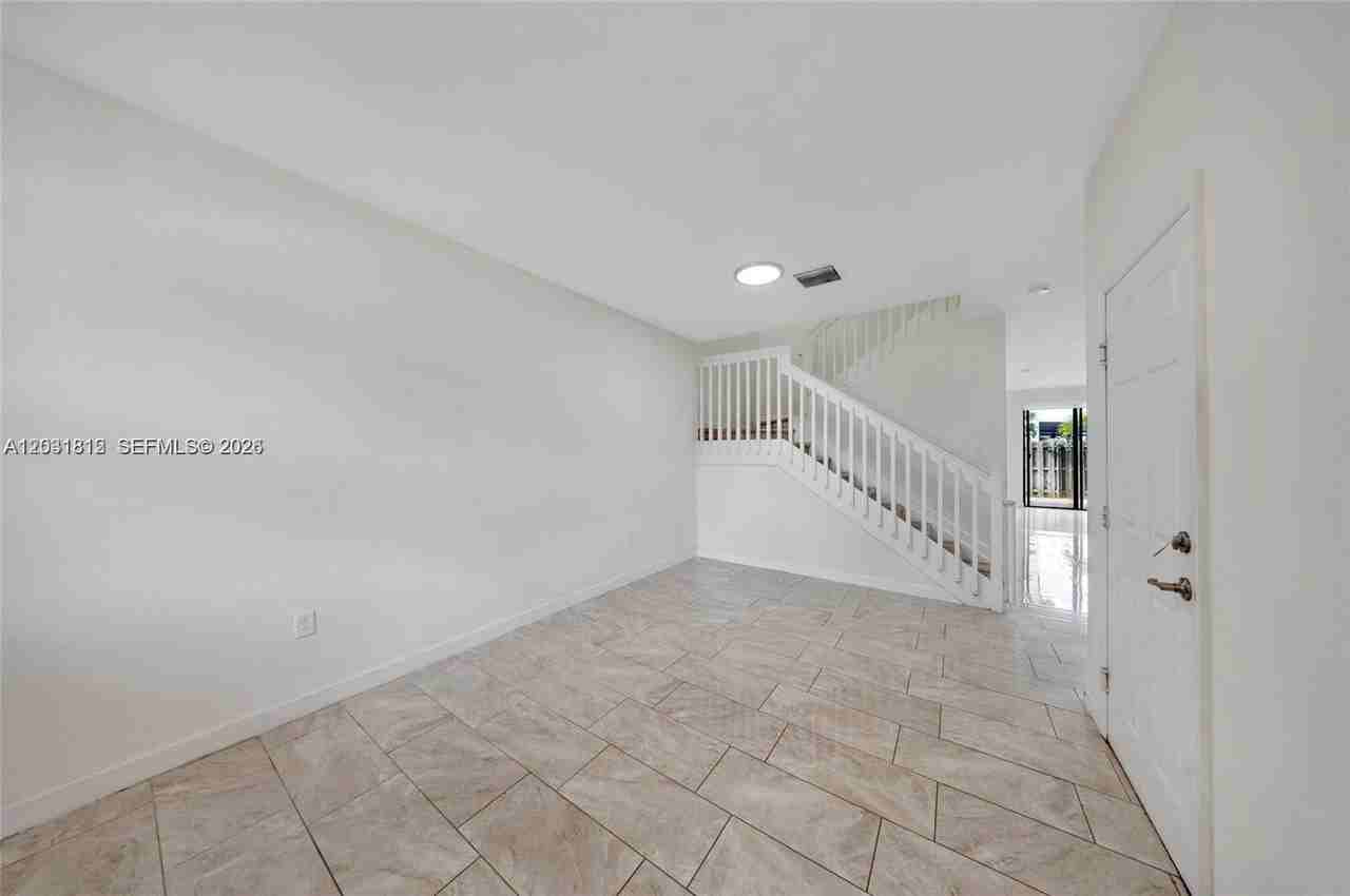 25272 Sw 115th Ave #0 - Photo 6 of 39