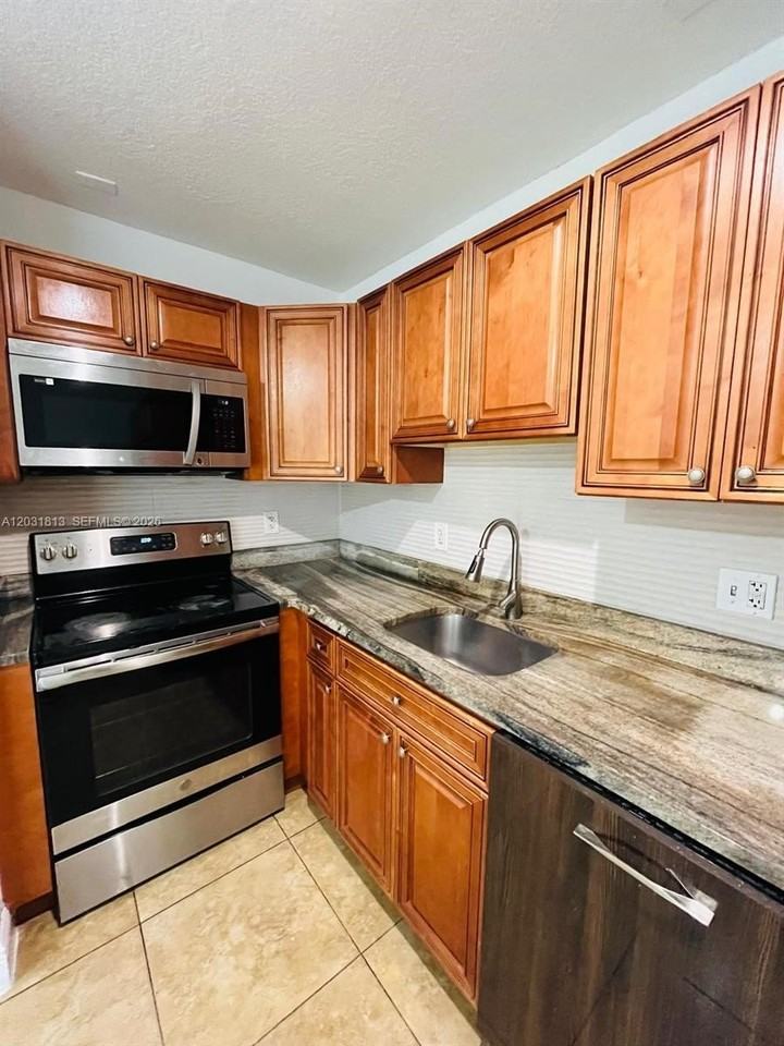 7701 Sw 10th Ct #1A - Photo 2 of 15