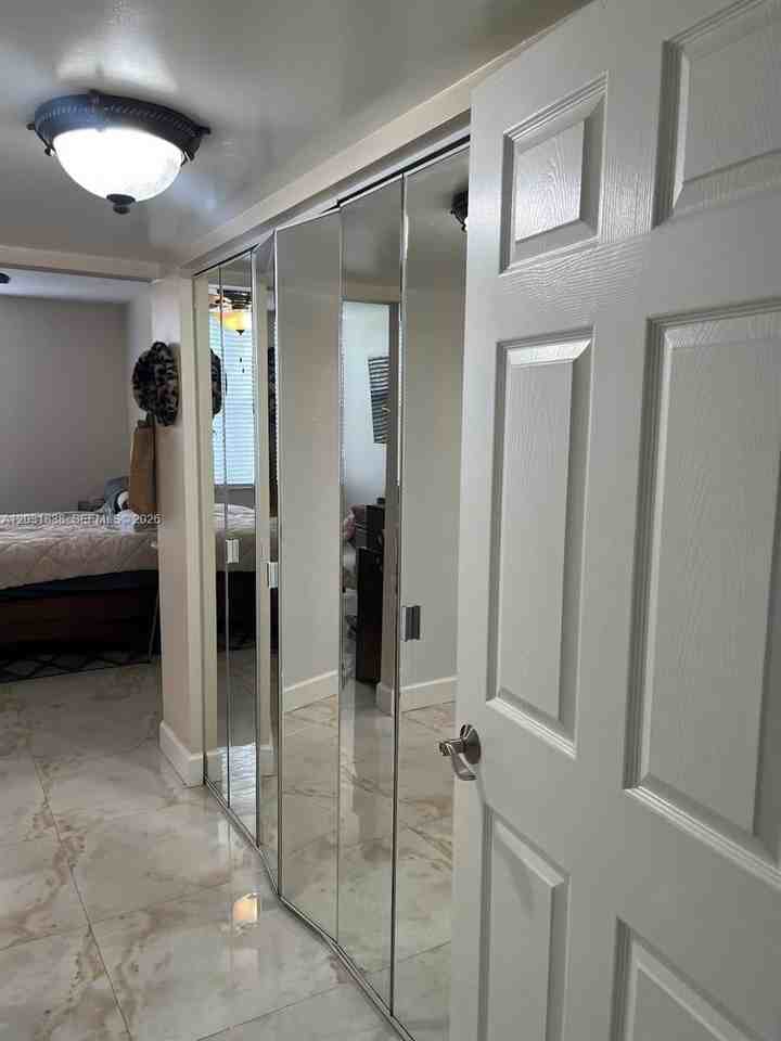 9420 Tangerine Pl #401 - Photo 4 of 32