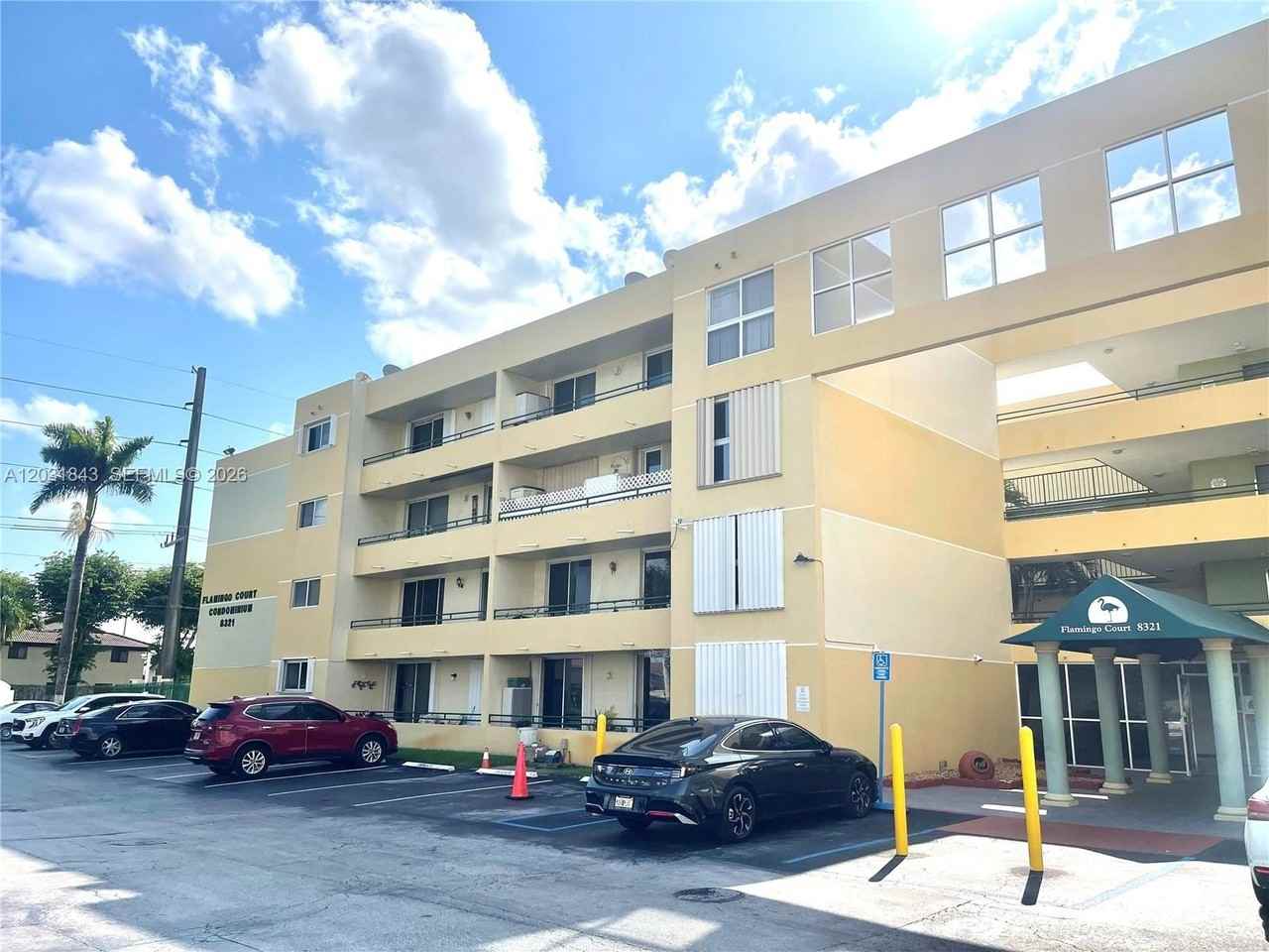 8321 Nw 7th St #1-407