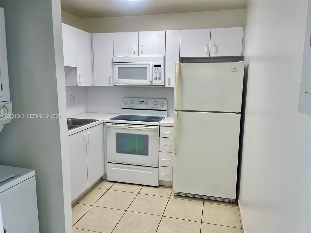 8321 Nw 7th St #1-407 - Photo 5 of 19
