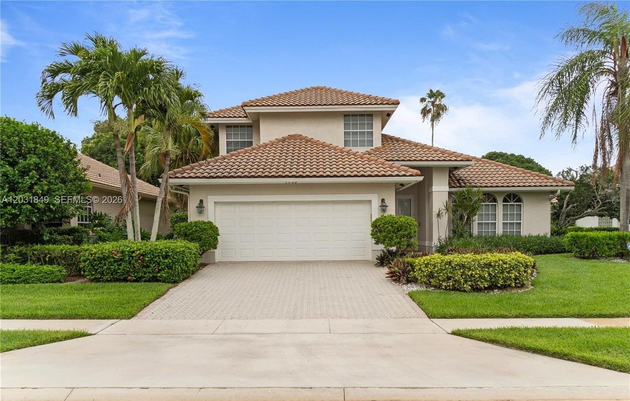 7759 La Corniche Cir - Photo 2 of 37