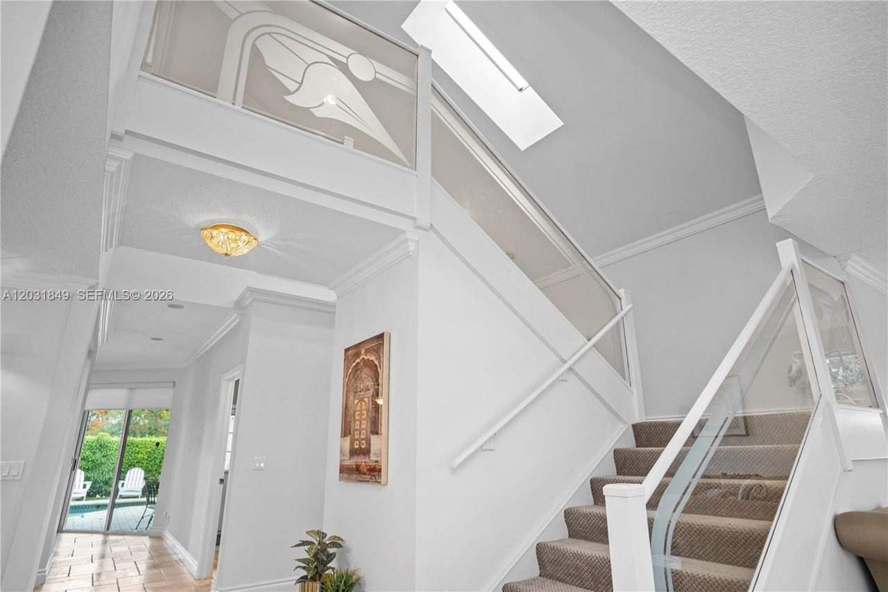 7759 La Corniche Cir - Photo 5 of 37