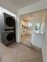 1831 Sw 24th St #W - Photo 1 of 1