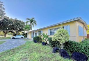 6815 Nw 14th St #6815 - Photo 1 of 1