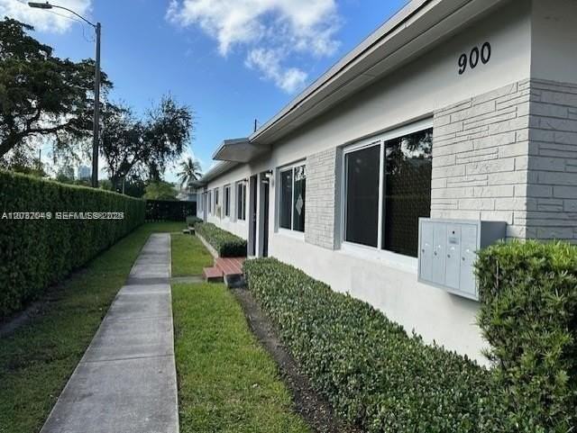 900 Sw 5th Ave #3 - Photo 4 of 32