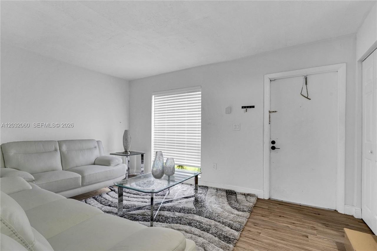 2790 Nw 196th St #2790 - Photo 6 of 31