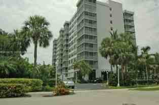 150 Ocean Lane Dr #4B - Photo 1 of 1