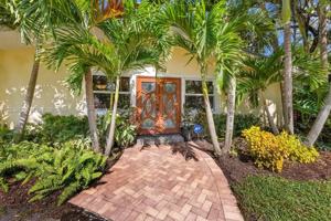 featured image of 13720 Sw 74th Ct