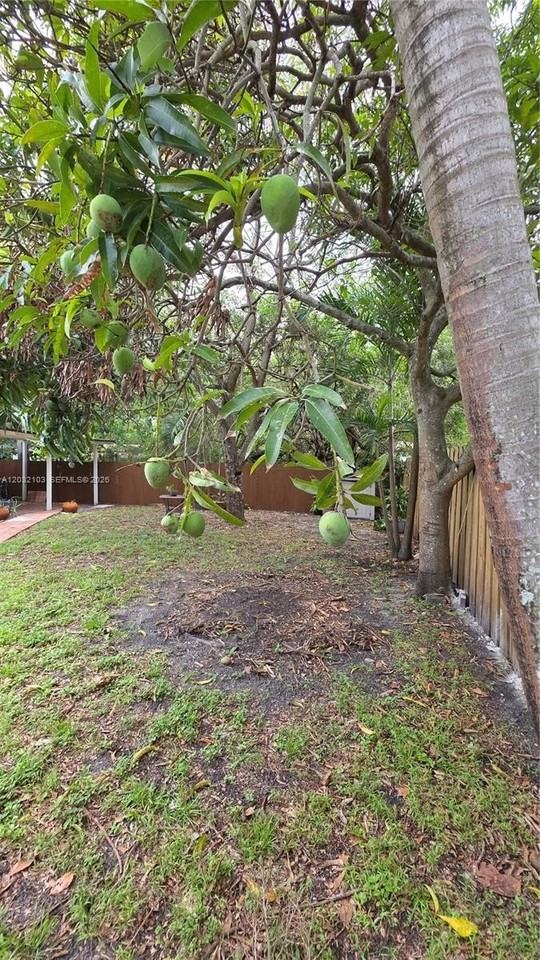 313 Sw 2nd Ter #0 - Photo 3 of 39