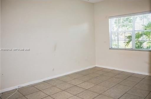 1701 Nw 96th Ter #1J - Photo 6 of 9