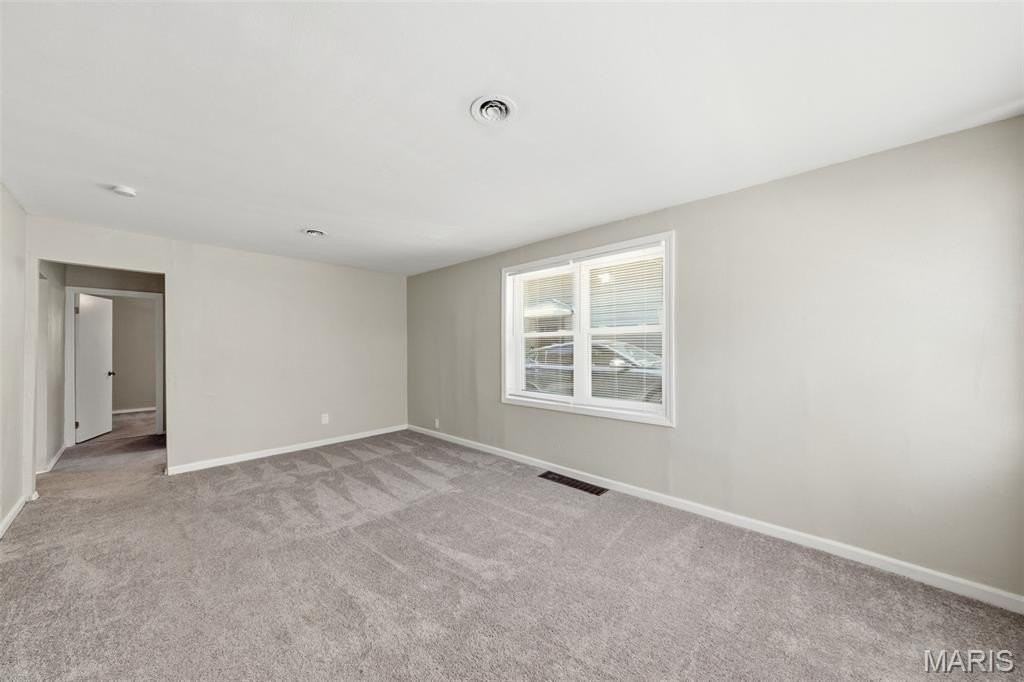 191 Bascom Dr - Photo 2 of 14