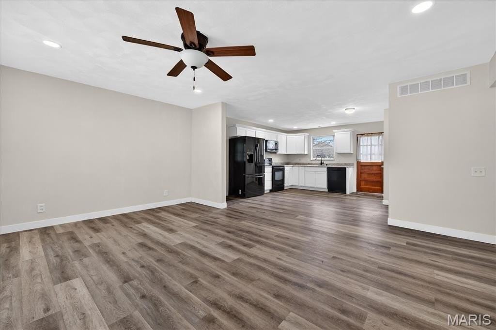 507 W 4th St - Photo 5 of 25