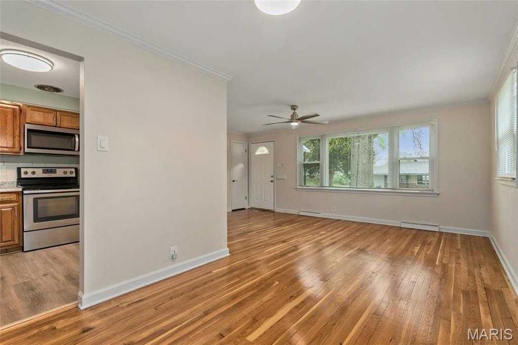 637 Karess Dr - Photo 4 of 27