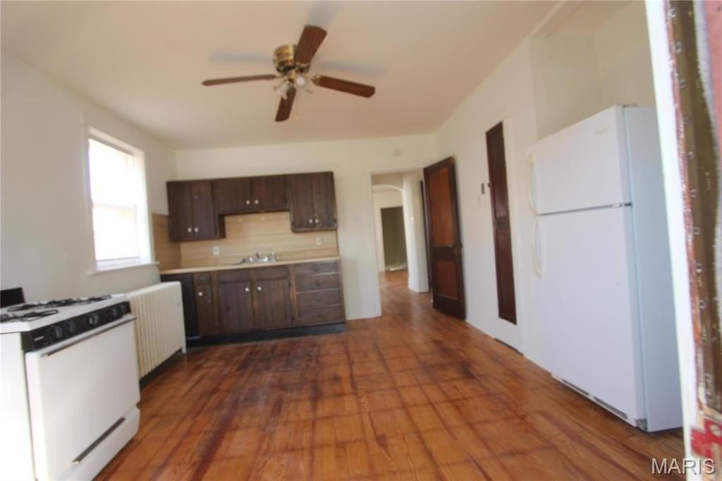 5424 Rhodes Ave #2F - Photo 4 of 11