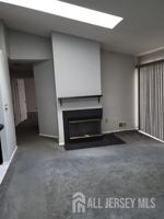 featured image of 27 Townsend Ct