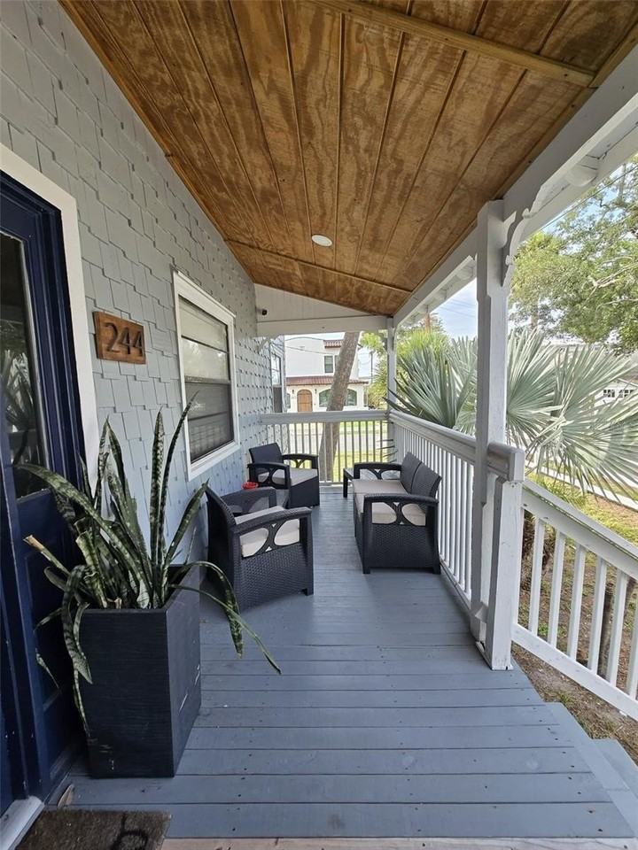 244 Lexington Dr - Photo 2 of 20