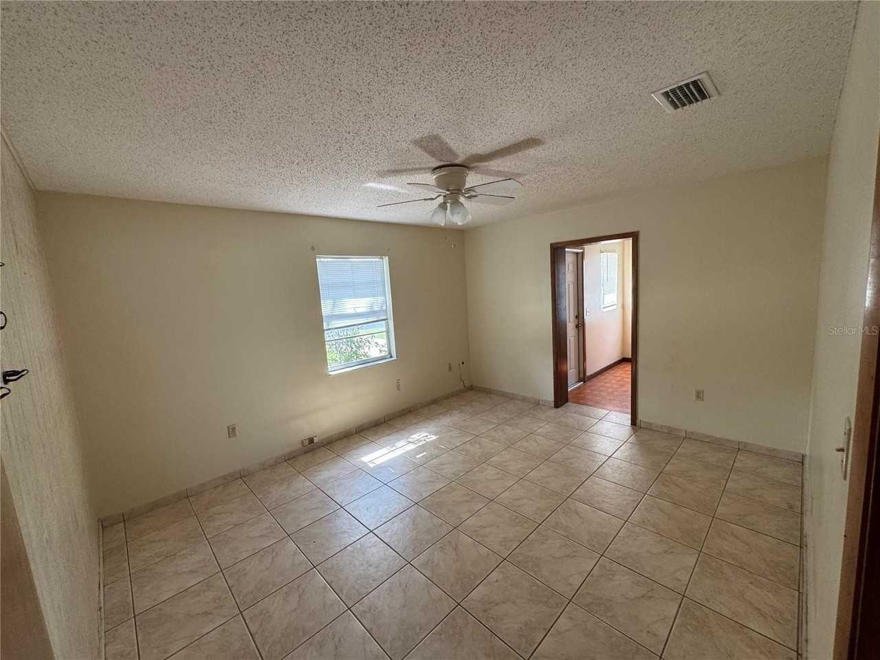 307 N Lake Reedy Blvd - Photo 7 of 15