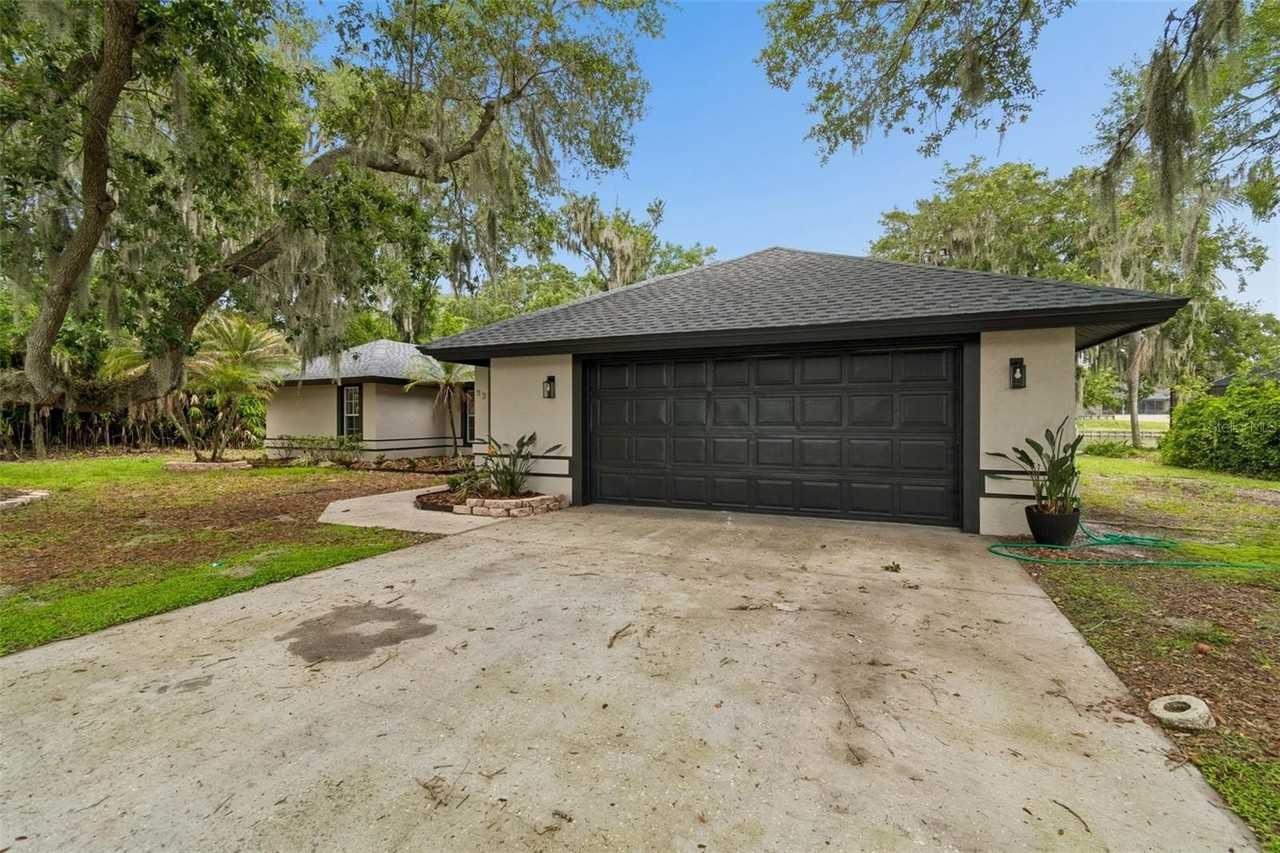 95 Woodside Dr - Photo 6 of 50