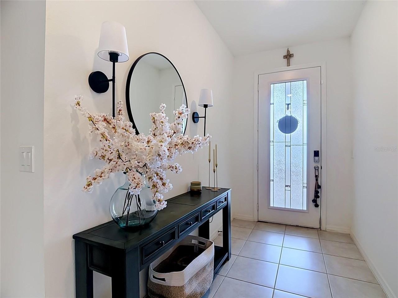 504 Twin Bowfish Way - Photo 3 of 23