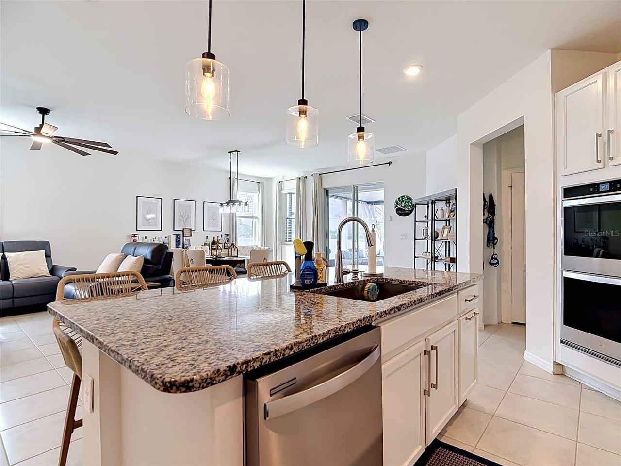 504 Twin Bowfish Way - Photo 5 of 23