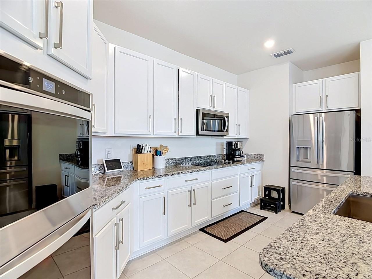 504 Twin Bowfish Way - Photo 7 of 23