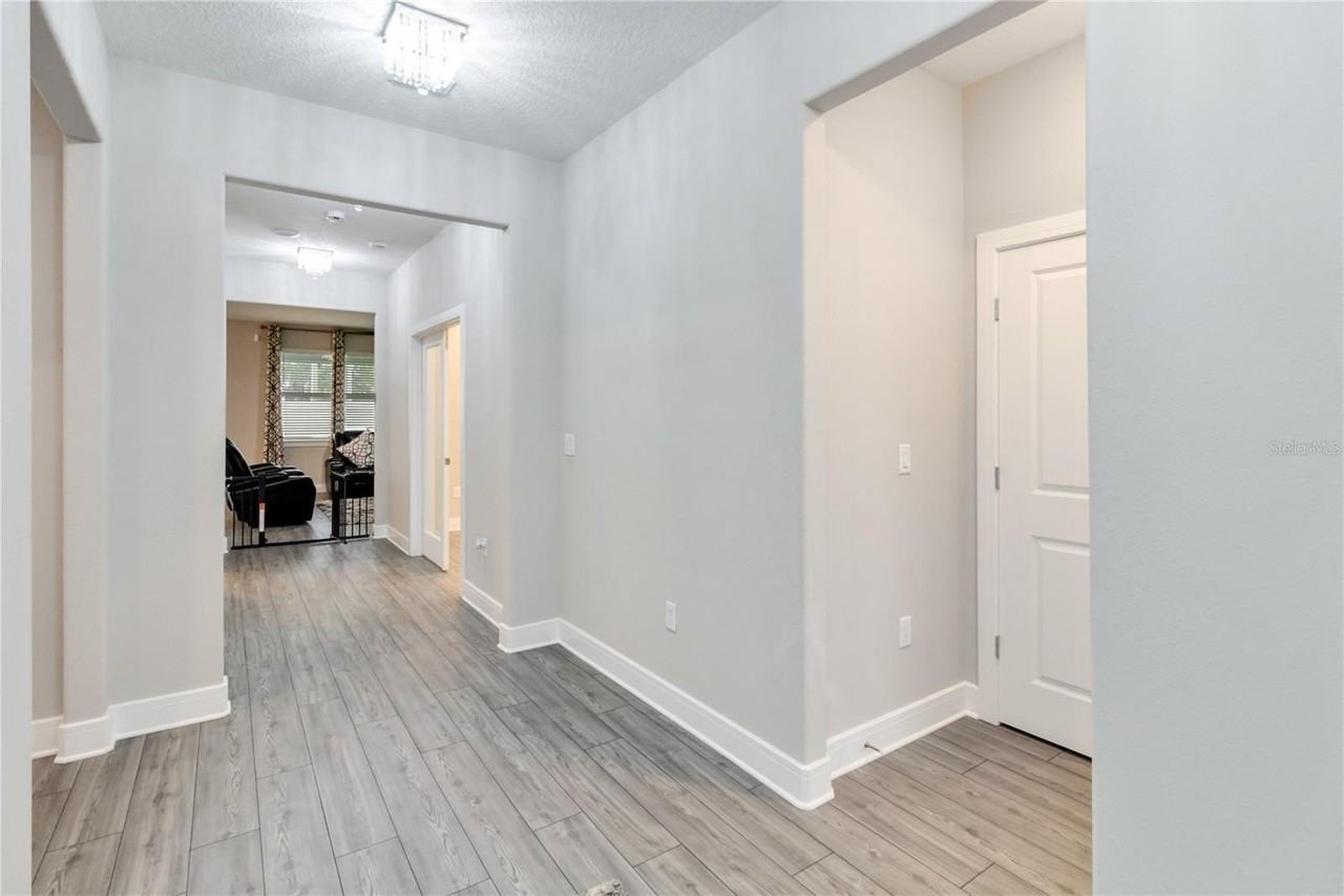 4067 Meandering Bay Dr - Photo 4 of 28