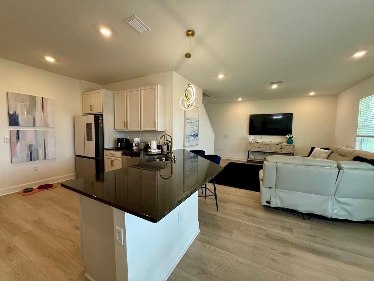 16522 Brook Isle Way - Photo 7 of 38