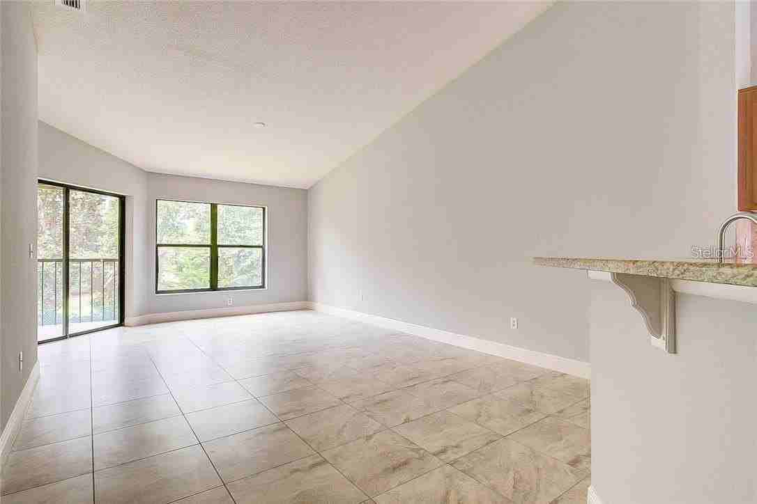 7863 Sugar View Ct #7863 - Photo 6 of 11