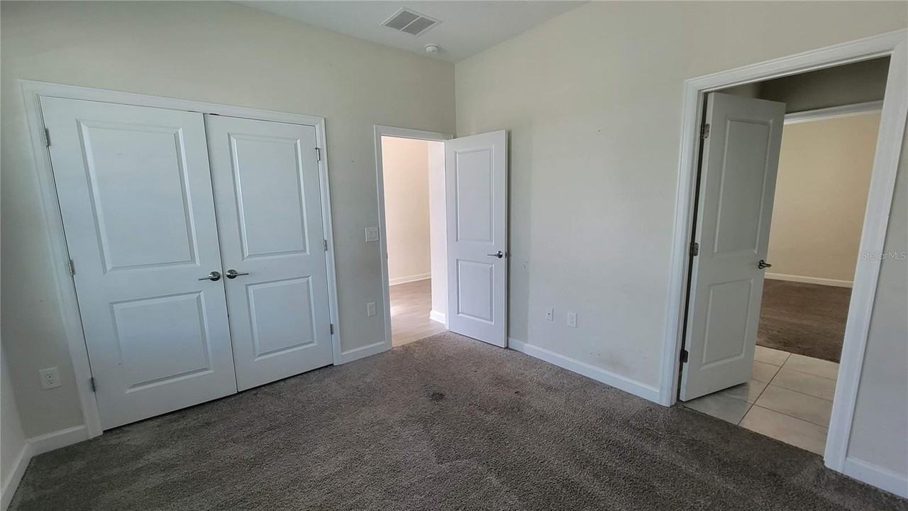 2945 Nottel Dr - Photo 4 of 50
