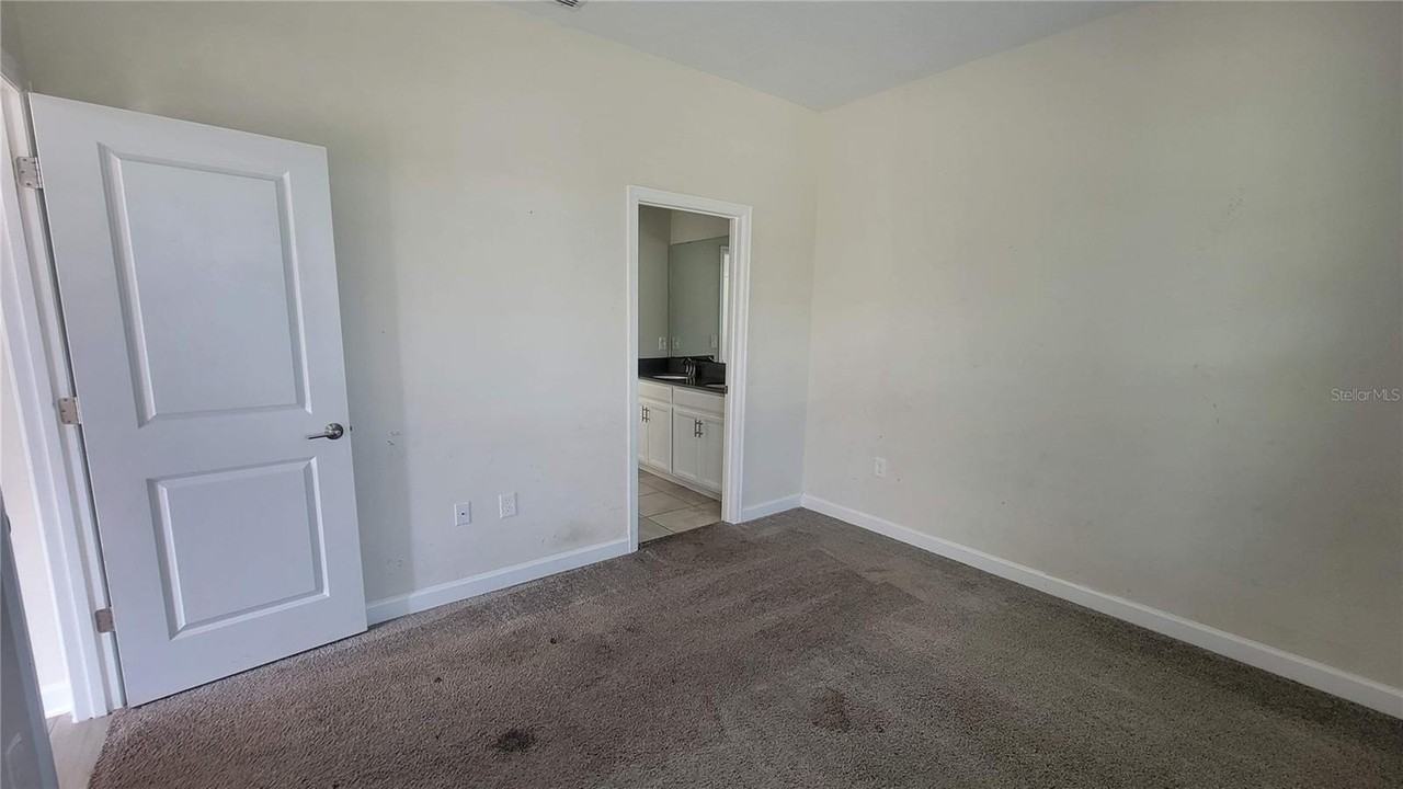 2945 Nottel Dr - Photo 6 of 50