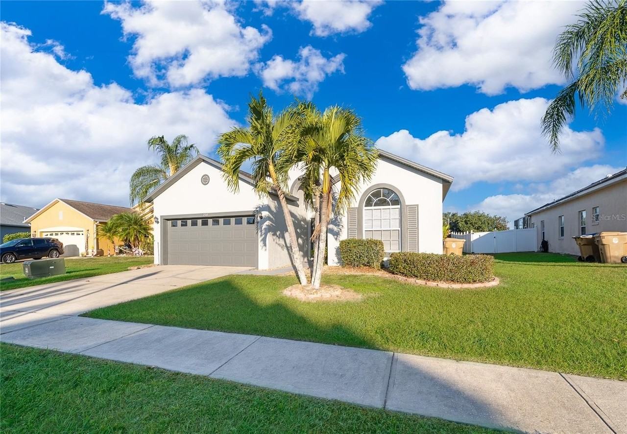 2505 Aster Cove Ln - Photo 2 of 22