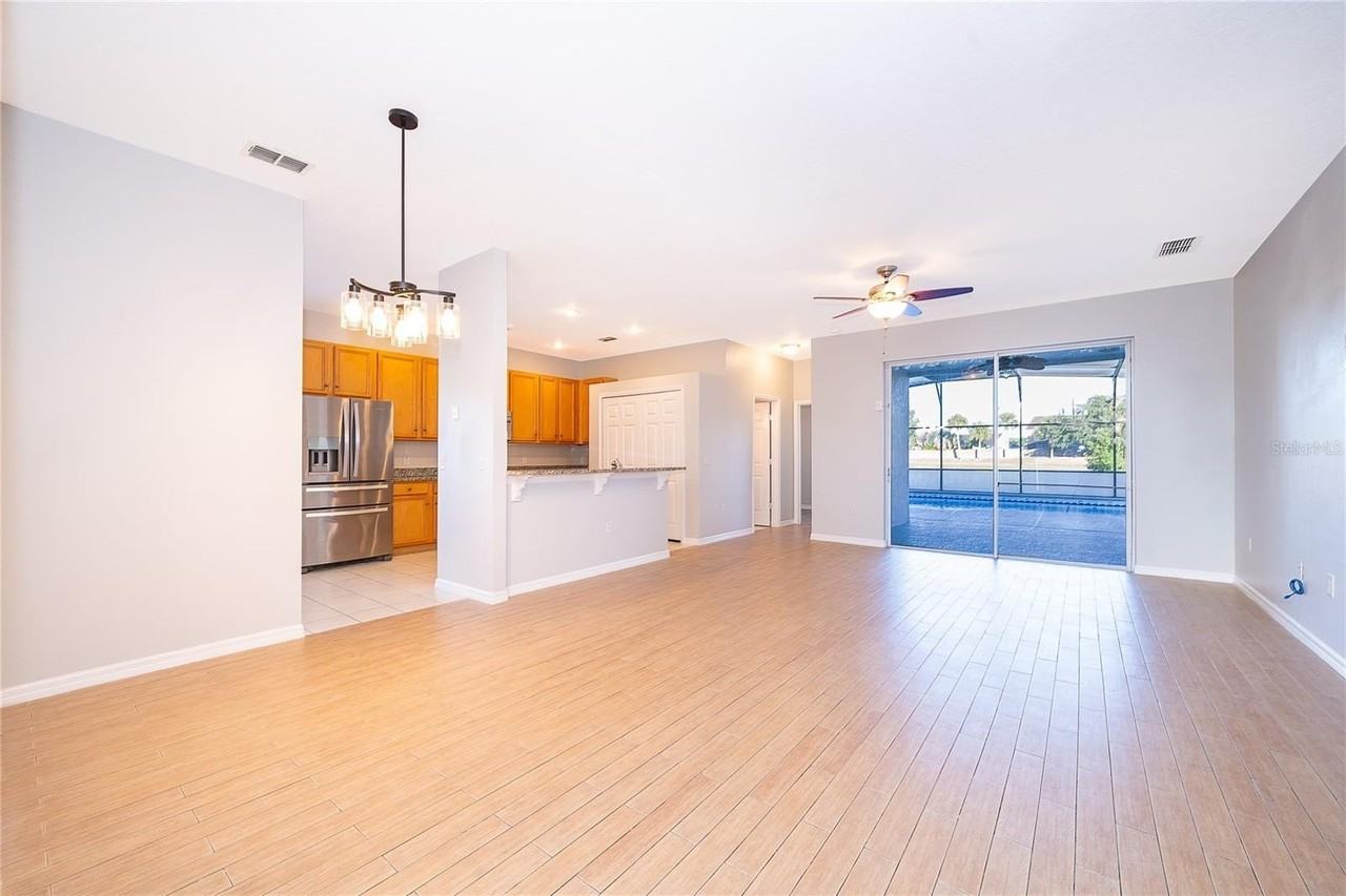 2505 Aster Cove Ln - Photo 7 of 22