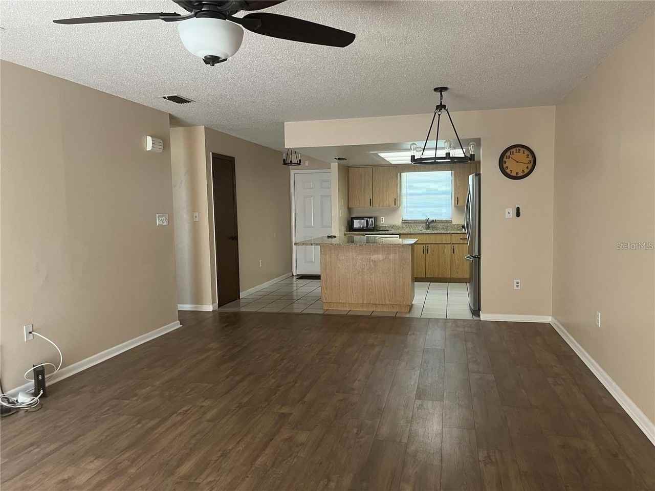 2112 W Martin St - Photo 6 of 9