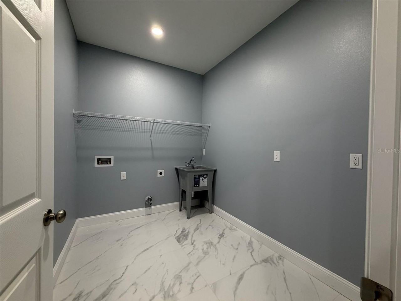 1450 Irma Rd - Photo 6 of 16