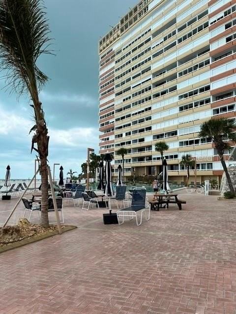 17920 Gulf Blvd #502 - Photo 6 of 25