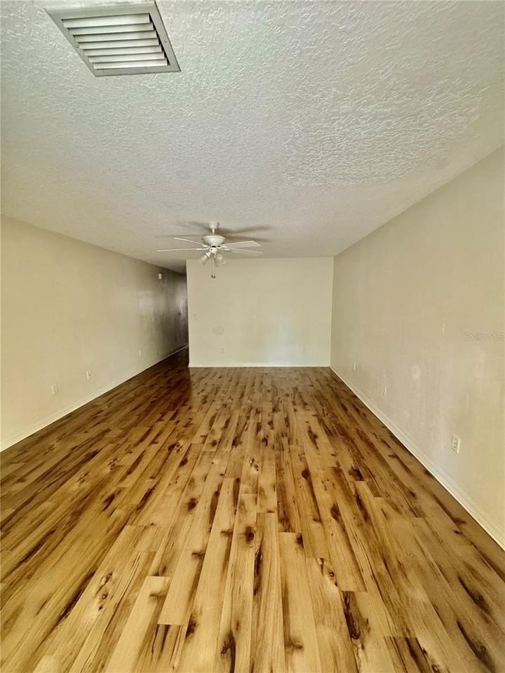 6249 Maisie Rd #6 - Photo 7 of 22