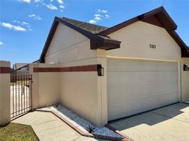 featured image of 7031 Drury St