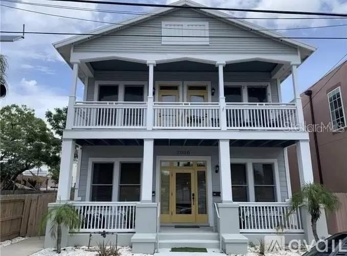 2006 E 4th Ave